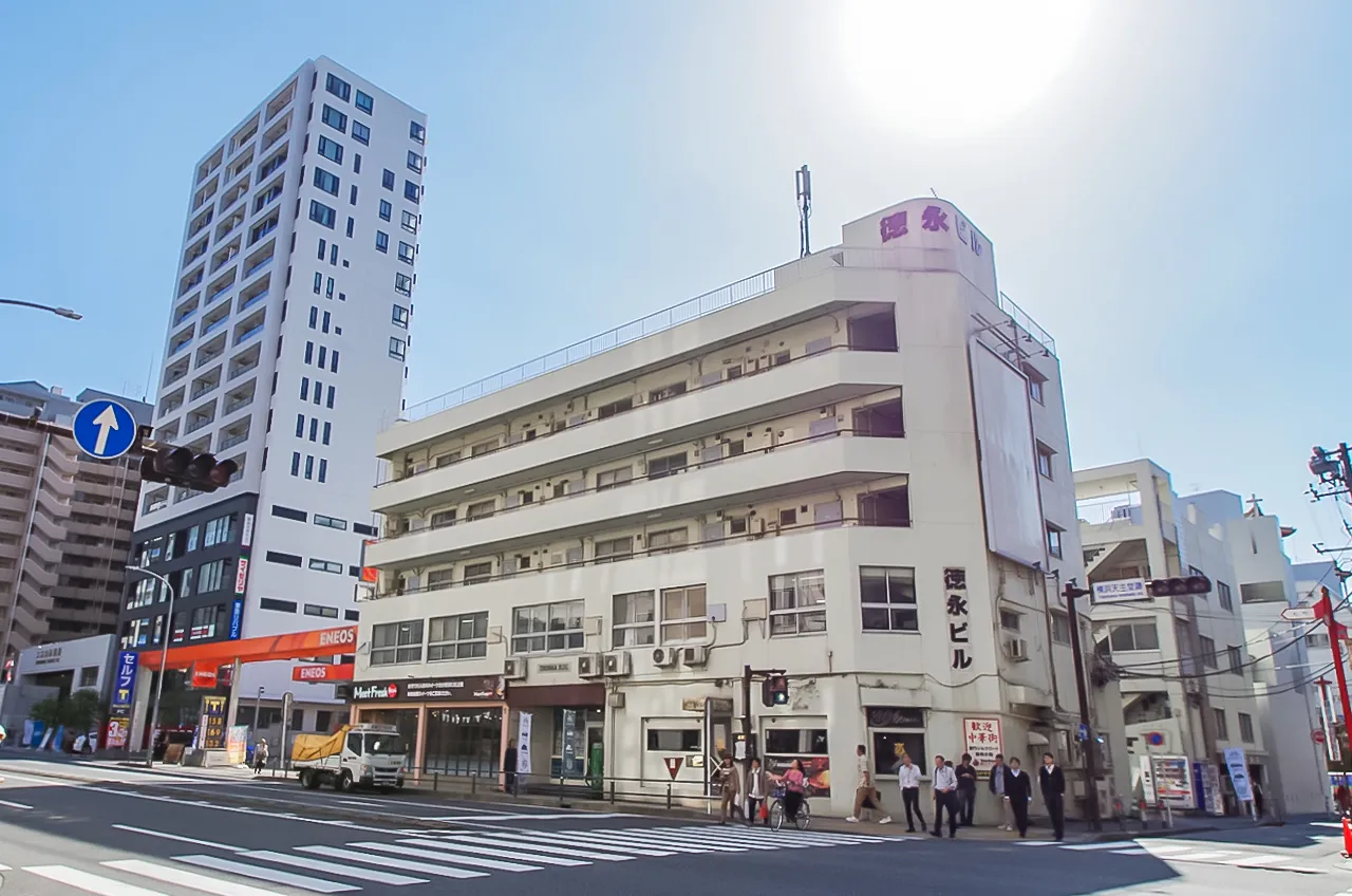 Tokunaga Building Exterior