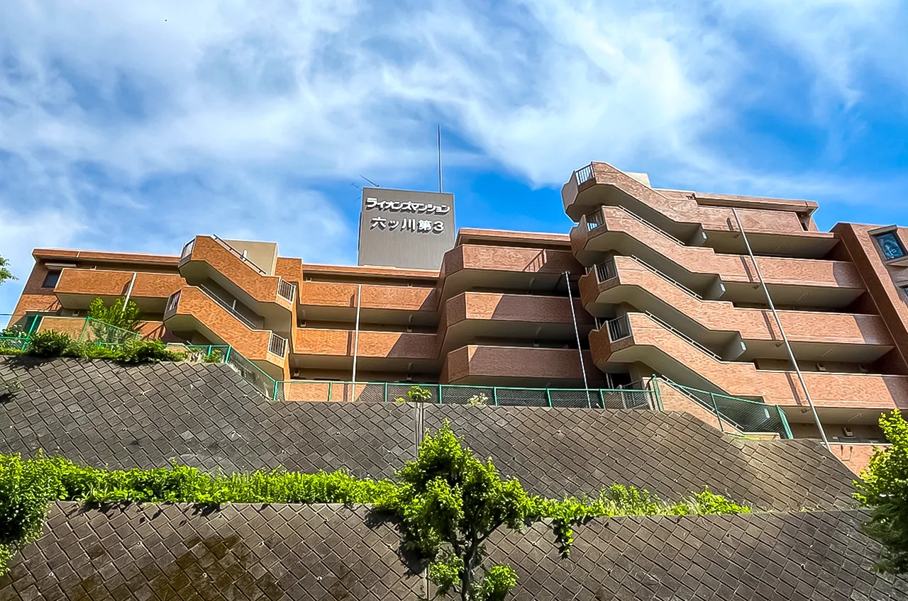Lions Mansion Mutsukawa 3rd 5F
